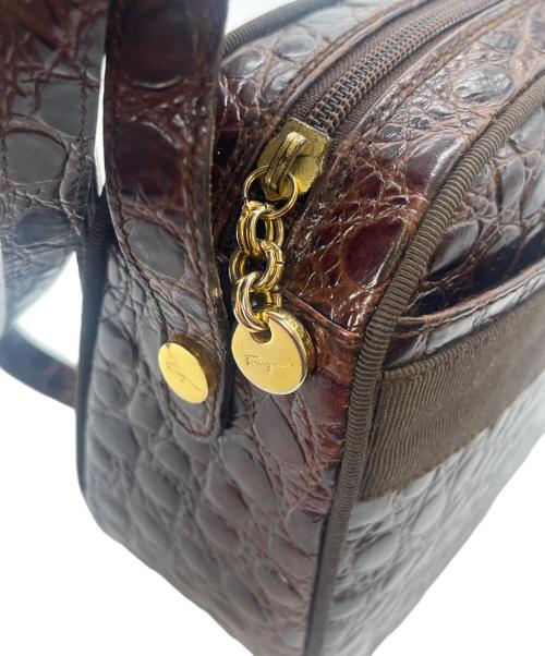 Salvatore Ferragamo（サルヴァトーレ フェラガモ）Salvatore Ferragamo (サルヴァトーレ フェラガモ) ショルダーバッグ ブラウンの古着・服飾アイテム