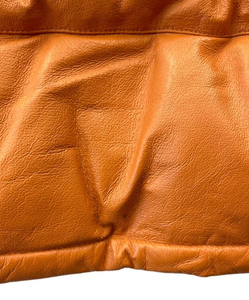 BOSS（ボス）BOSS (ボス) レザーダウンジャケット オレンジ サイズ:Lの古着・服飾アイテム