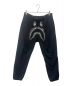 A BATHING APE（アベイシングエイプ）の古着「シャークスウェットパンツ」｜ブラック