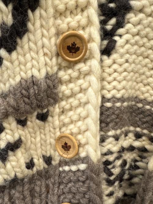 KANATA（カナタ）KANATA (カナタ) KANATA　カウチンニットカーディガン ベージュ サイズ:不明の古着・服飾アイテム