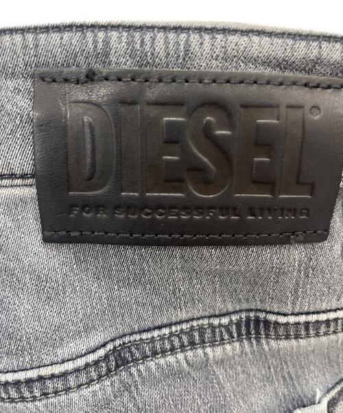 DIESEL（ディーゼル）DIESEL (ディーゼル) ダメージ加工デニムパンツ ブラック サイズ:W32 L32の古着・服飾アイテム