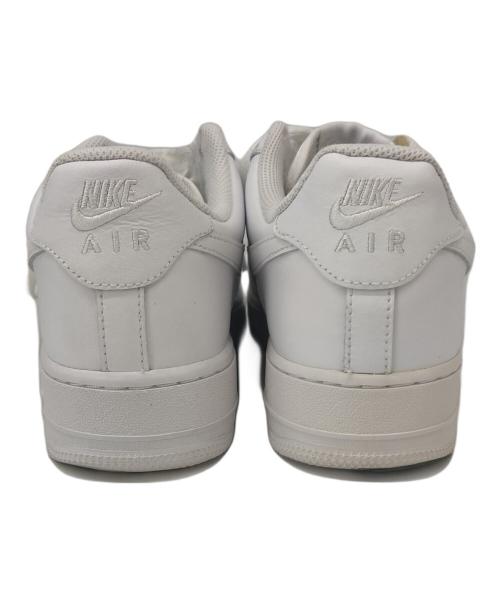 NIKE（ナイキ）NIKE (ナイキ) スニーカー ホワイト サイズ:27の古着・服飾アイテム