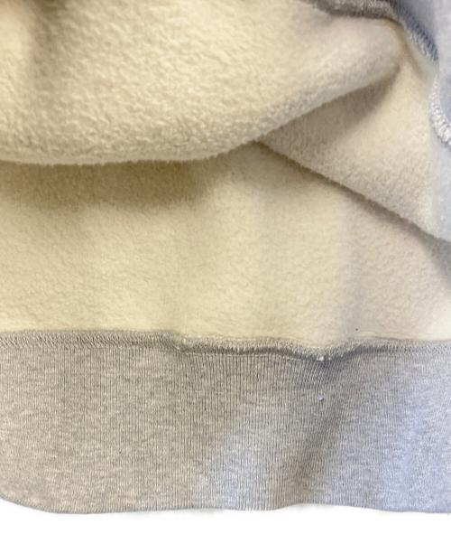 maison kitsune（メゾンキツネ）MAISON KITSUNE (メゾンキツネ) パーカー グレー サイズ:Mの古着・服飾アイテム