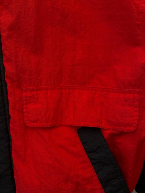 FILA（フィラ）FILA (フィラ) FILA  中綿ブルゾン レッド×ブラック サイズ:記載なしの古着・服飾アイテム