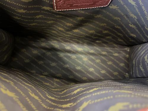 HUNTING WORLD（ハンティングワールド）HUNTING WORLD (ハンティングワールド) キャンバスバッグ カーキの古着・服飾アイテム