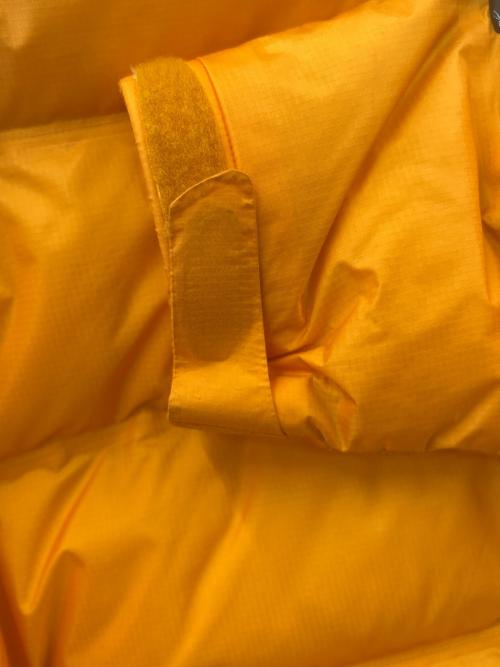 mont-bell（モンベル）mont-bell (モンベル) mont-bell　パーマフロストライトダウンジャケット イエロー サイズ:Mの古着・服飾アイテム