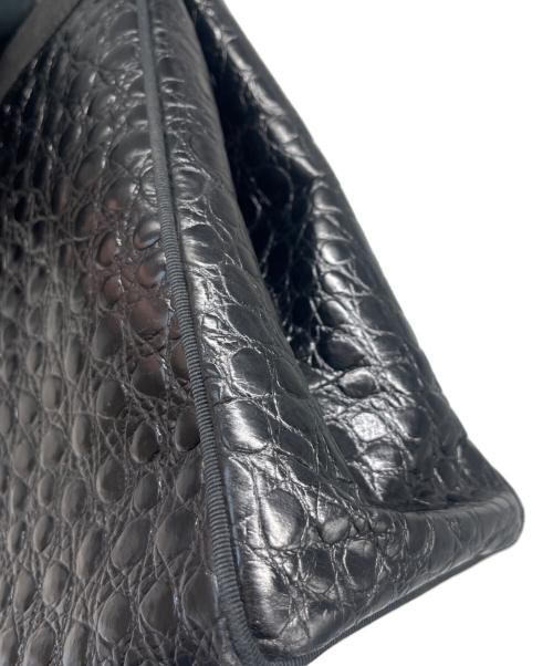 Salvatore Ferragamo（サルヴァトーレ フェラガモ）Salvatore Ferragamo (サルヴァトーレ フェラガモ) Salvatore Ferragamo　型押しトートバッグ ブラックの古着・服飾アイテム