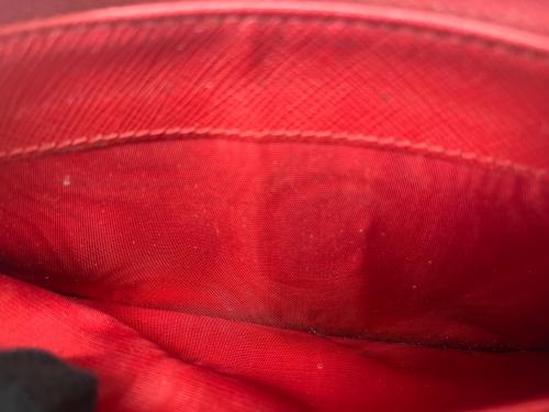 PRADA（プラダ）PRADA (プラダ) PRADA　サフィアーノ　長財布 レッドの古着・服飾アイテム