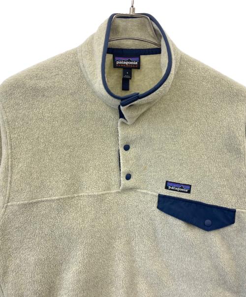 Patagonia（パタゴニア）Patagonia (パタゴニア) Patagonia　シンチラフリースジャケット アイボリー×ネイビー サイズ:Sの古着・服飾アイテム