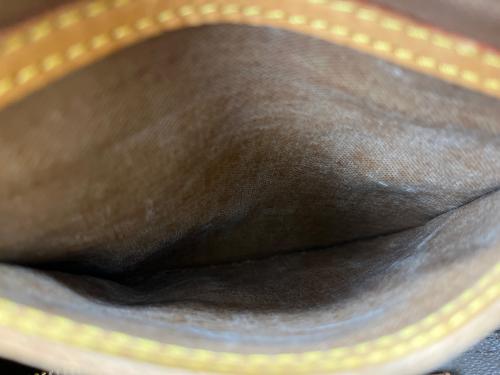 LOUIS VUITTON（ルイ ヴィトン）LOUIS VUITTON (ルイ ヴィトン) ハンドバッグ ブラウンの古着・服飾アイテム