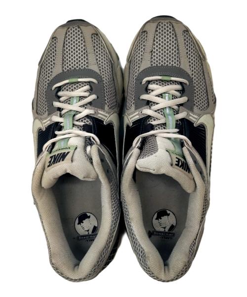 NIKE（ナイキ）NIKE (ナイキ) NIKE　FB8825-001　スニーカー グレー サイズ:29の古着・服飾アイテム