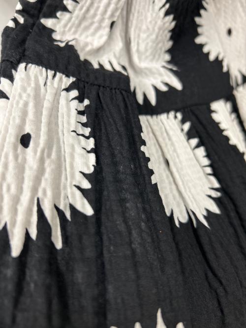 Kate Spade（ケイトスペード）Kate Spade (ケイトスペード) 総柄ワンピース ブラック×ホワイト サイズ:sの古着・服飾アイテム