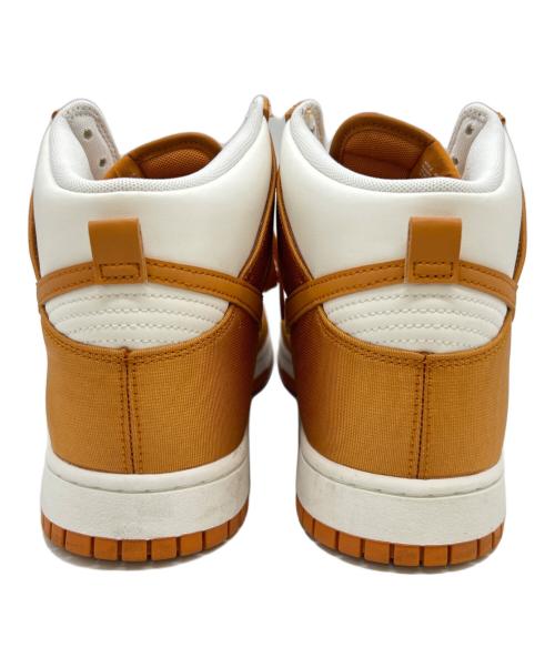 NIKE（ナイキ）NIKE (ナイキ) ハイカットスニーカー ホワイト×オレンジ サイズ:30の古着・服飾アイテム