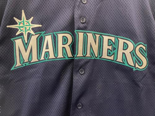 MLB（エムエルビー）MLB (エムエルビー) Majestic (マジェスティック) ベースボールシャツ ネイビー サイズ:Mの古着・服飾アイテム