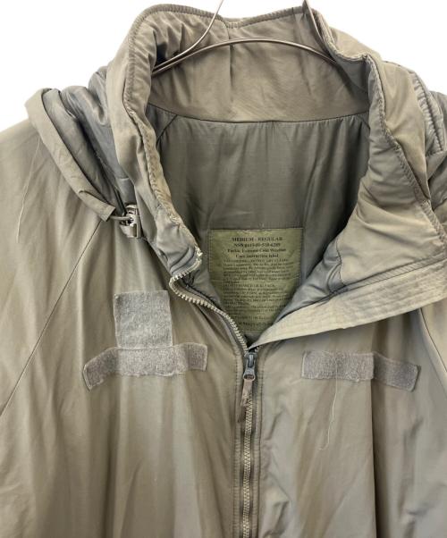 US.ARMY（ユーエスアーミー）US.ARMY (ユーエスアーミー) PARKA ENTREME COLD WEATHER オリーブ サイズ:MEDIUMの古着・服飾アイテム