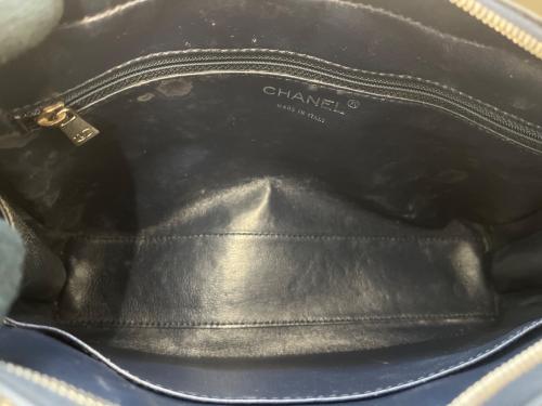 CHANEL（シャネル）CHANEL (シャネル) CHANEL　チェーンショルダーバッグ ブラックの古着・服飾アイテム