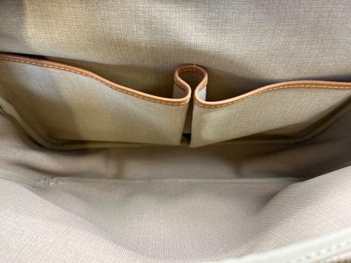 LOUIS VUITTON（ルイ ヴィトン）LOUIS VUITTON (ルイ ヴィトン) ショルダーバッグ ブラウンの古着・服飾アイテム