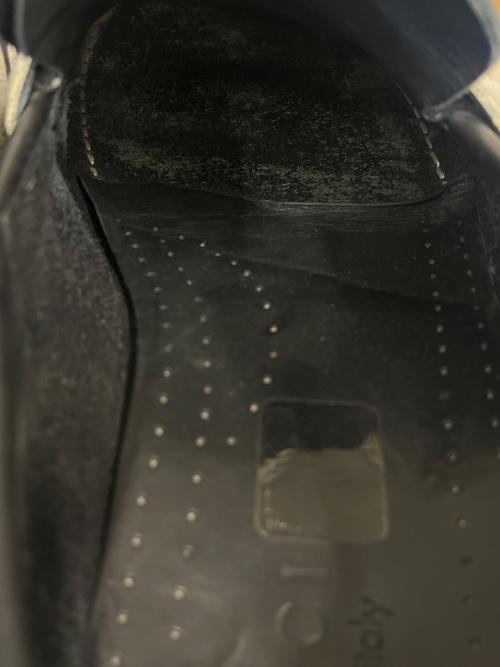 GUCCI（グッチ）GUCCI (グッチ) シューズ ブラック サイズ:40の古着・服飾アイテム