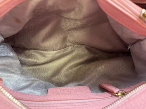 MICHAEL KORS（マイケル・コース）MICHAEL KORS (マイケルコース) 2WAYショルダーバッグ ピンクの古着・服飾アイテム