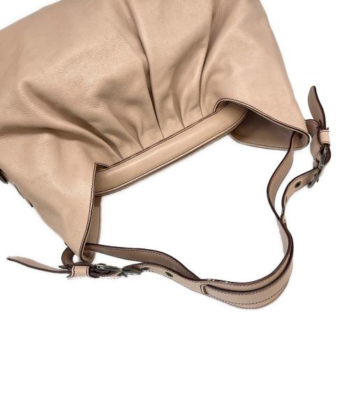 FENDI（フェンディ）FENDI (フェンディ) BORSA HOBO DOCTOR　AU06861 ピンクの古着・服飾アイテム