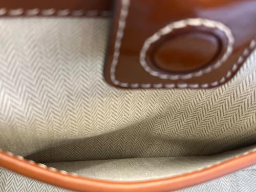 TORY BURCH（トリーバーチ）TORY BURCH (トリーバーチ) 2WAYショルダーバッグ ベージュ×ブラックの古着・服飾アイテム