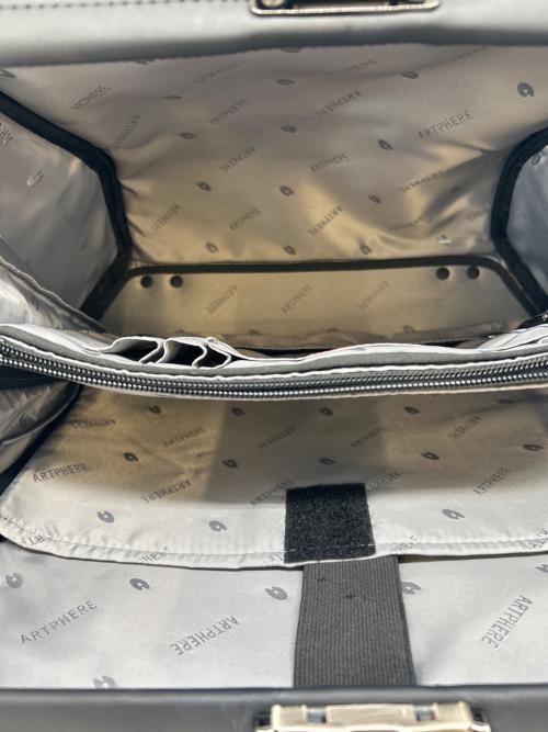 Artphere（アートフィアー）ARTPHERE (アートフィアー) ARTPHERE　ショルダーバッグ ネイビー×ブラックの古着・服飾アイテム