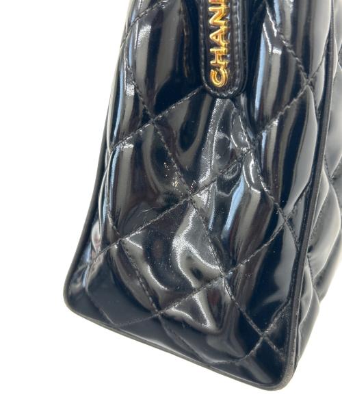 CHANEL（シャネル）CHANEL (シャネル) CHANEL エナメルバッグ ブラックの古着・服飾アイテム