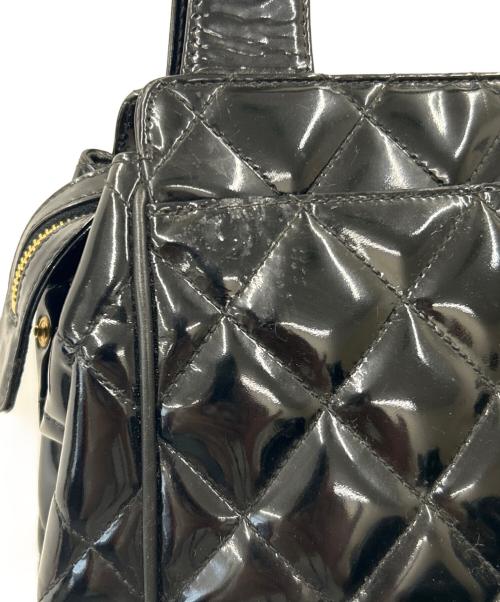 CHANEL（シャネル）CHANEL (シャネル) CHANEL エナメルバッグ ブラックの古着・服飾アイテム