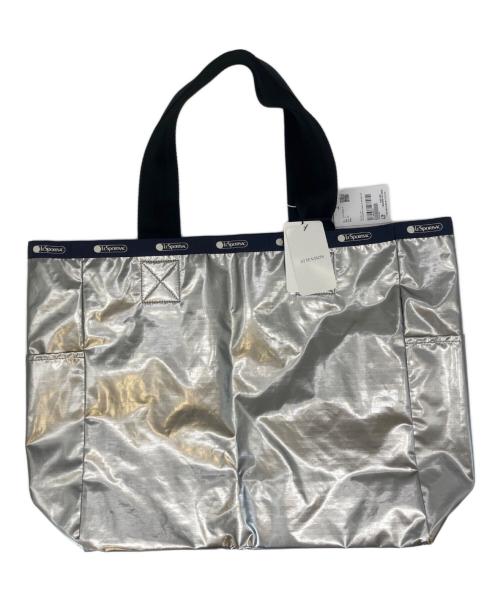 LeSportsac（レスポートサック）LeSportsac (レスポートサック) LeSportsac　リバーシブル　トートバッグ シルバー 未使用品の古着・服飾アイテム