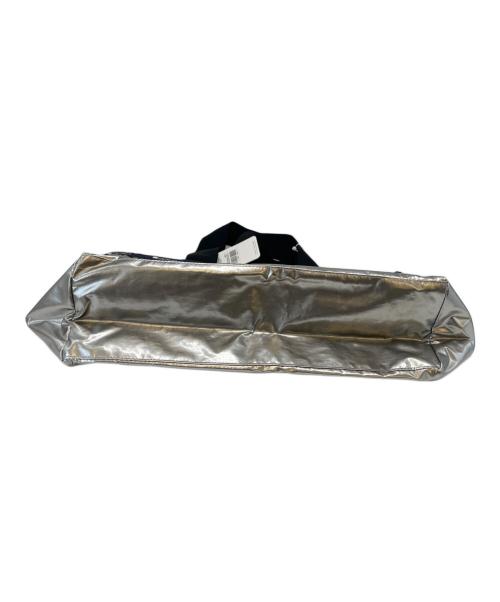 LeSportsac（レスポートサック）LeSportsac (レスポートサック) LeSportsac　リバーシブル　トートバッグ シルバー 未使用品の古着・服飾アイテム