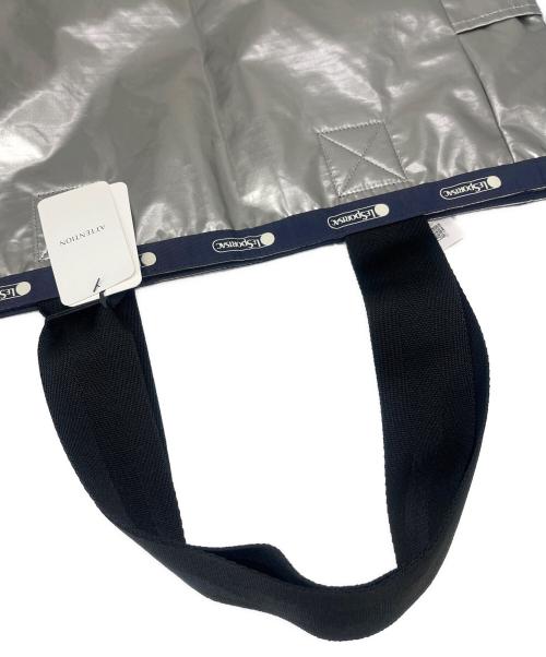 LeSportsac（レスポートサック）LeSportsac (レスポートサック) LeSportsac　リバーシブル　トートバッグ シルバー 未使用品の古着・服飾アイテム
