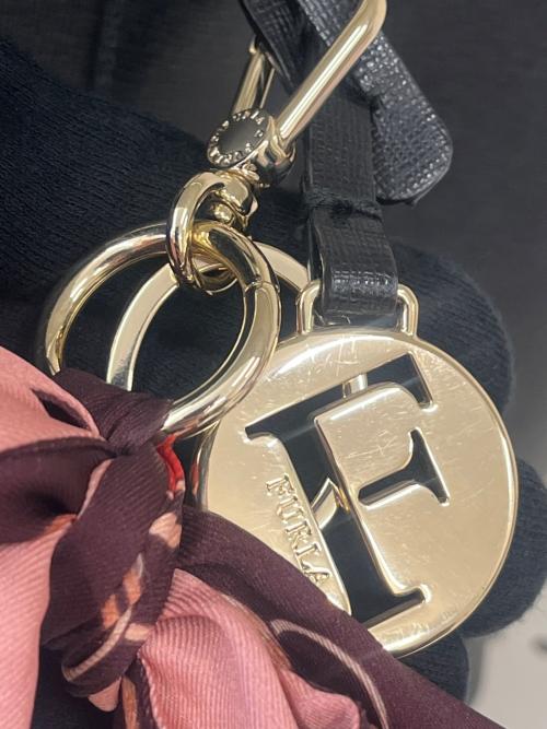 FURLA（フルラ）FURLA (フルラ) FURLA 　テッサ　2WAYバッグ ブラックの古着・服飾アイテム