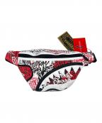 SPRAYGROUNDスプレーグランド）の古着「SPRAYGROUND　ボディバッグ」｜ホワイト×ブラック×レッド