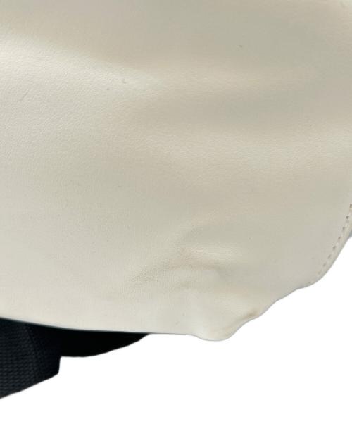 SPRAYGROUND（スプレーグランド）SPRAYGROUND (スプレーグランド) バックパック ホワイト×グレー 未使用品の古着・服飾アイテム