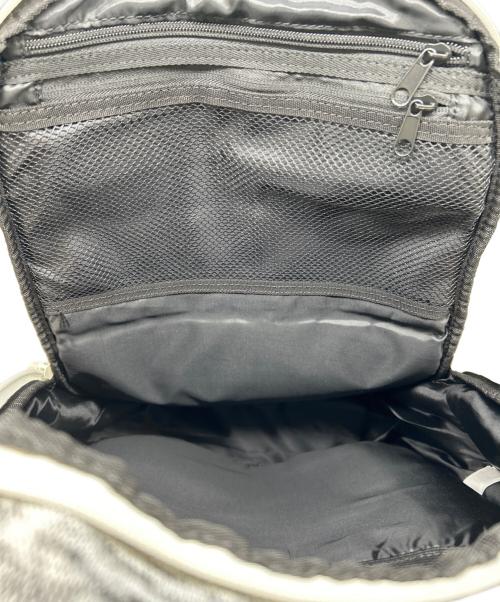 SPRAYGROUND（スプレーグランド）SPRAYGROUND (スプレーグランド) バックパック ホワイト×グレー 未使用品の古着・服飾アイテム