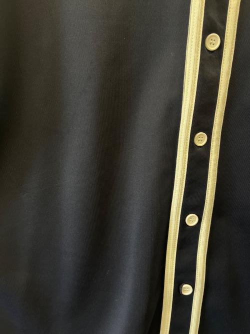 READY TO BE' IN JAPAN（レディトゥビーインジャパン）READY TO BE' IN JAPAN (レディトゥビーインジャパン) TWICE 5TH WORLD TOUR 'READY TO BE' IN JAPAN　ユニフォームシャツ ネイビー×ホワイト サイズ:記載なしの古着・服飾アイテム