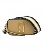 MARC JACOBSマークジェイコブズ）の古着「MARC JACOBS　スナップショット　ショルダーバッグ」｜ベージュ×グリーン