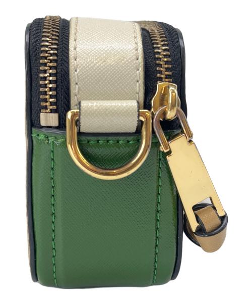MARC JACOBS（マークジェイコブス）MARC JACOBS (マークジェイコブス) MARC JACOBS　スナップショット　ショルダーバッグ ベージュ×グリーンの古着・服飾アイテム
