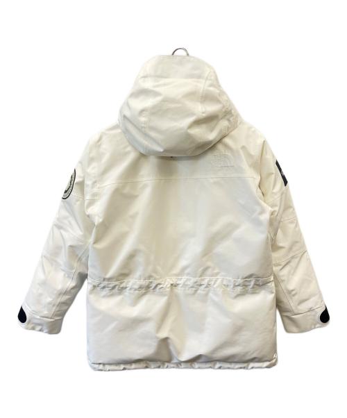 THE NORTH FACE（ザ ノース フェイス）THE NORTH FACE (ザ ノース フェイス) THE NORTH FACE　アンダイトアークティクパーカー ホワイト サイズ:Ｍの古着・服飾アイテム