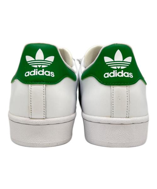 adidas（アディダス）adidas (アディダス) NIGO SUPERSTAR NIGO BEAR　ローカットスニーカー ホワイト×グリーン サイズ:26.5の古着・服飾アイテム