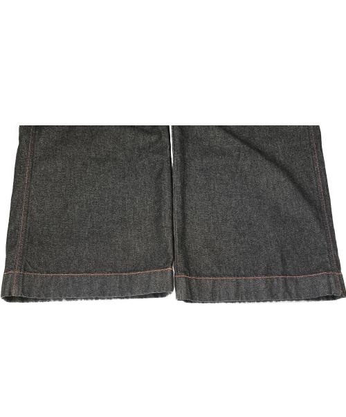 Wrangler（ラングラー）Wrangler (ラングラー) CAMPHOR WOOD (カンファーウッド) Wrangler CAMPHOR WOOD　タックデニムパンツ ブラック サイズ:Ｓの古着・服飾アイテム