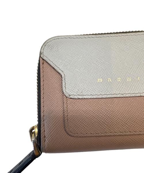 MARNI（マルニ）MARNI (マルニ) MARNI 　2つ折り財布 ベージュの古着・服飾アイテム