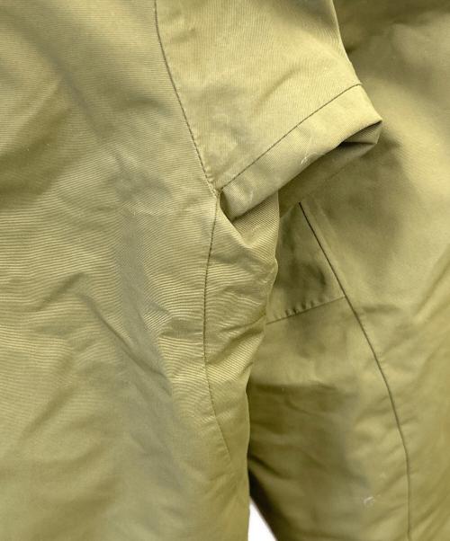 HELLY HANSEN（ヘリーハンセン）HELLY HANSEN (ヘリーハンセン) HELLY HANSEN　マーゲルインサレーションジャケット カーキ サイズ:Ｍの古着・服飾アイテム