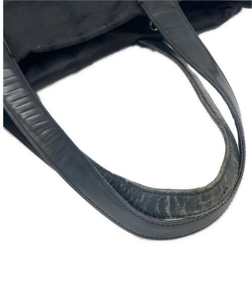 CHANEL（シャネル）CHANEL (シャネル) CHANEL　ニュートラベルライン　ナイロントートバッグ ブラックの古着・服飾アイテム