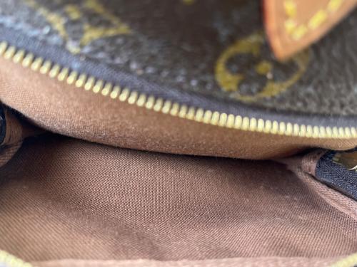 LOUIS VUITTON（ルイ ヴィトン）LOUIS VUITTON (ルイ ヴィトン) LOUIS VUITTON　モンスリMM モノグラム　リュックの古着・服飾アイテム