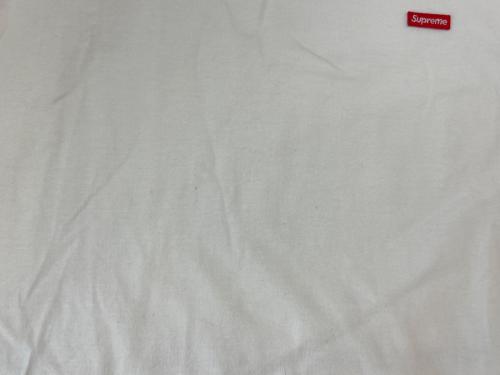 SUPREME（シュプリーム）Supreme (シュプリーム) Supreme　スモールボックスロゴTシャツ ホワイト サイズ:Sの古着・服飾アイテム