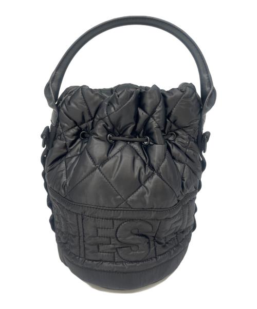 DIESEL（ディーゼル）DIESEL (ディーゼル) DIESEL NYDUVET BUCKET　キルティング2WAYショルダーバッグ ブラックの古着・服飾アイテム
