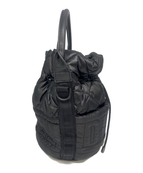 DIESEL（ディーゼル）DIESEL (ディーゼル) DIESEL NYDUVET BUCKET　キルティング2WAYショルダーバッグ ブラックの古着・服飾アイテム