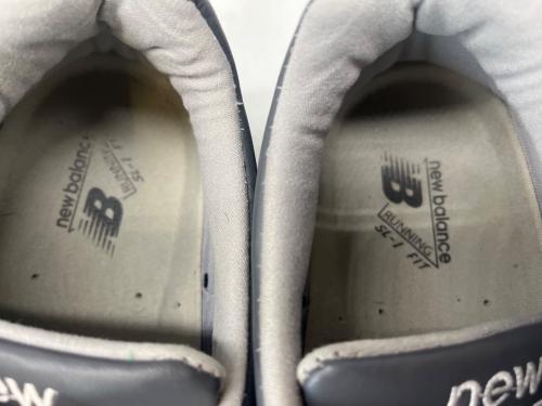 NEW BALANCE（ニューバランス）NEW BALANCE (ニューバランス) NEW BALANCE　ローカットスニーカー ネイビー サイズ:UK9 1/2の古着・服飾アイテム