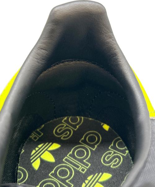 adidas（アディダス）adidas (アディダス) adidas　ローカットスニーカー ブラック×イエロー サイズ:26.5の古着・服飾アイテム